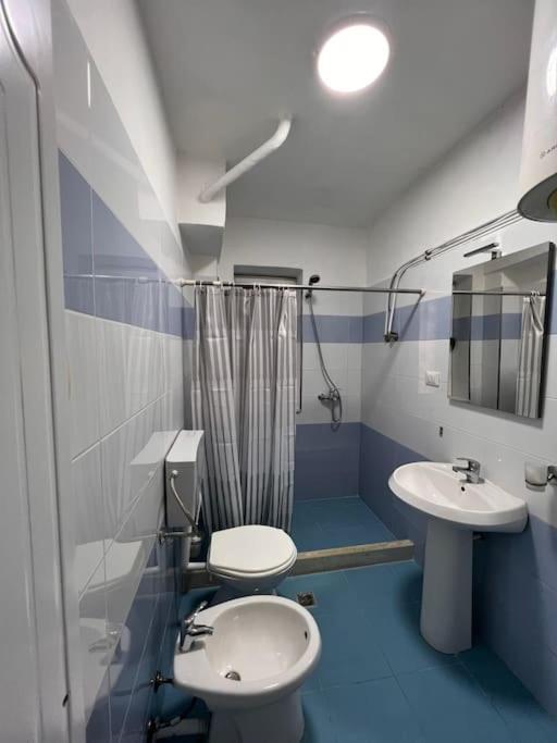 Centre Apartment In שקודר מראה חיצוני תמונה